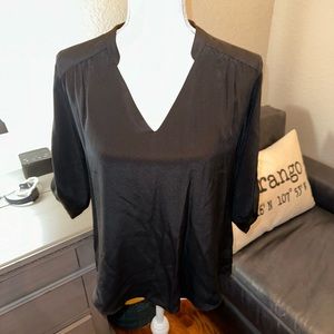 Amanda Uprichard Black Silk Tunic in Size Medium.